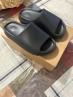 Yeezy Slides