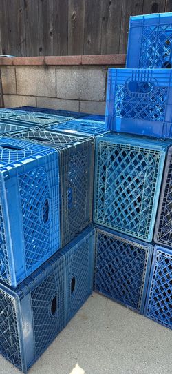 Storage crates