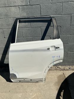 2019 - 2024 SUBARU FORESTER - LEFT REAR DOOR SHELL OEM