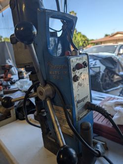 Great working Hougen model 10914 115 volt magnetic drill press with attachments