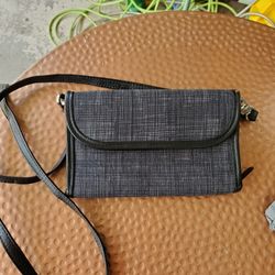 Thirty One Crossbody Wallet