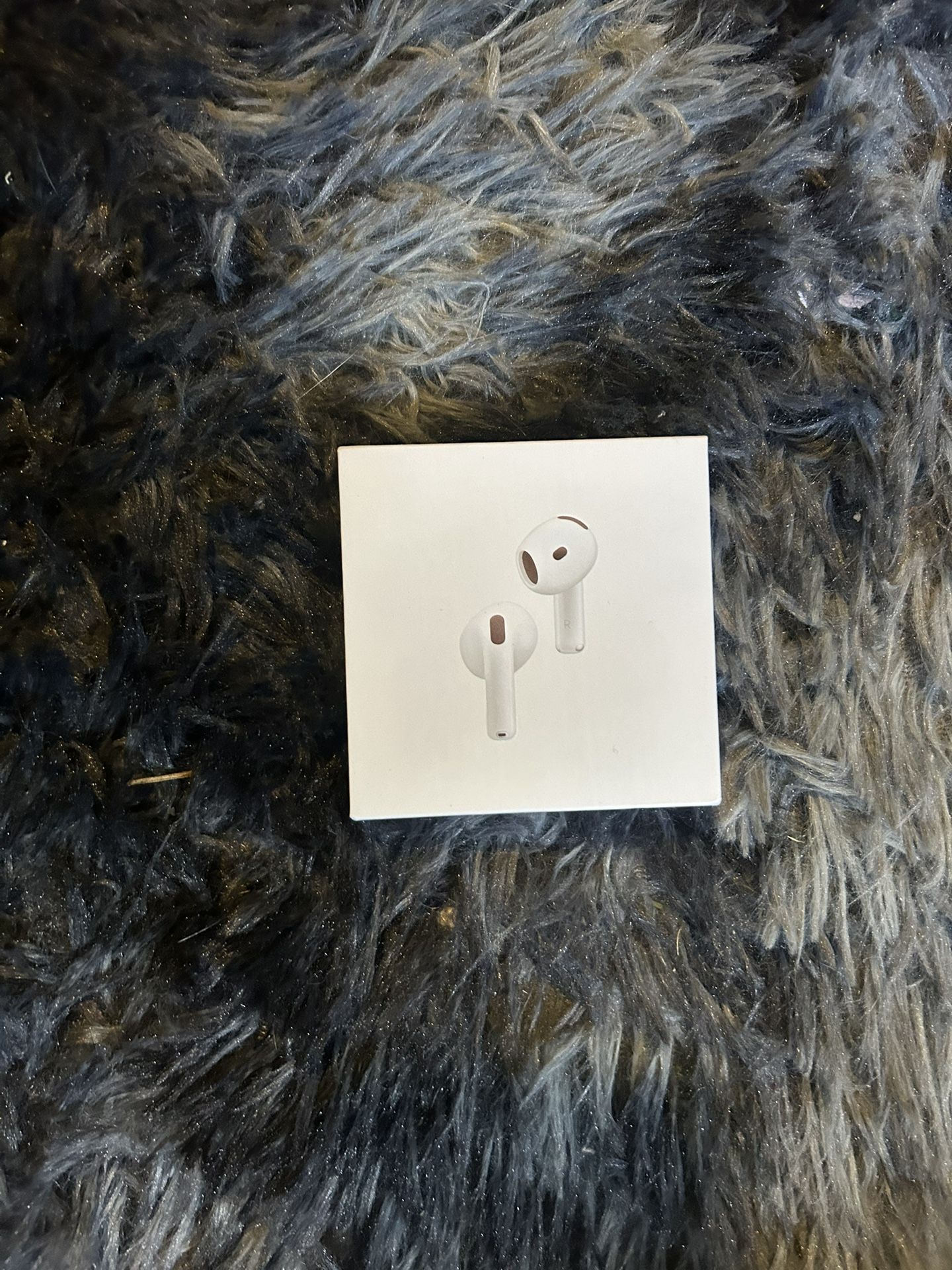AirPods 4