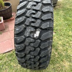 LT35-12.5-R17” Patriot Mud Terrain Tire NEW