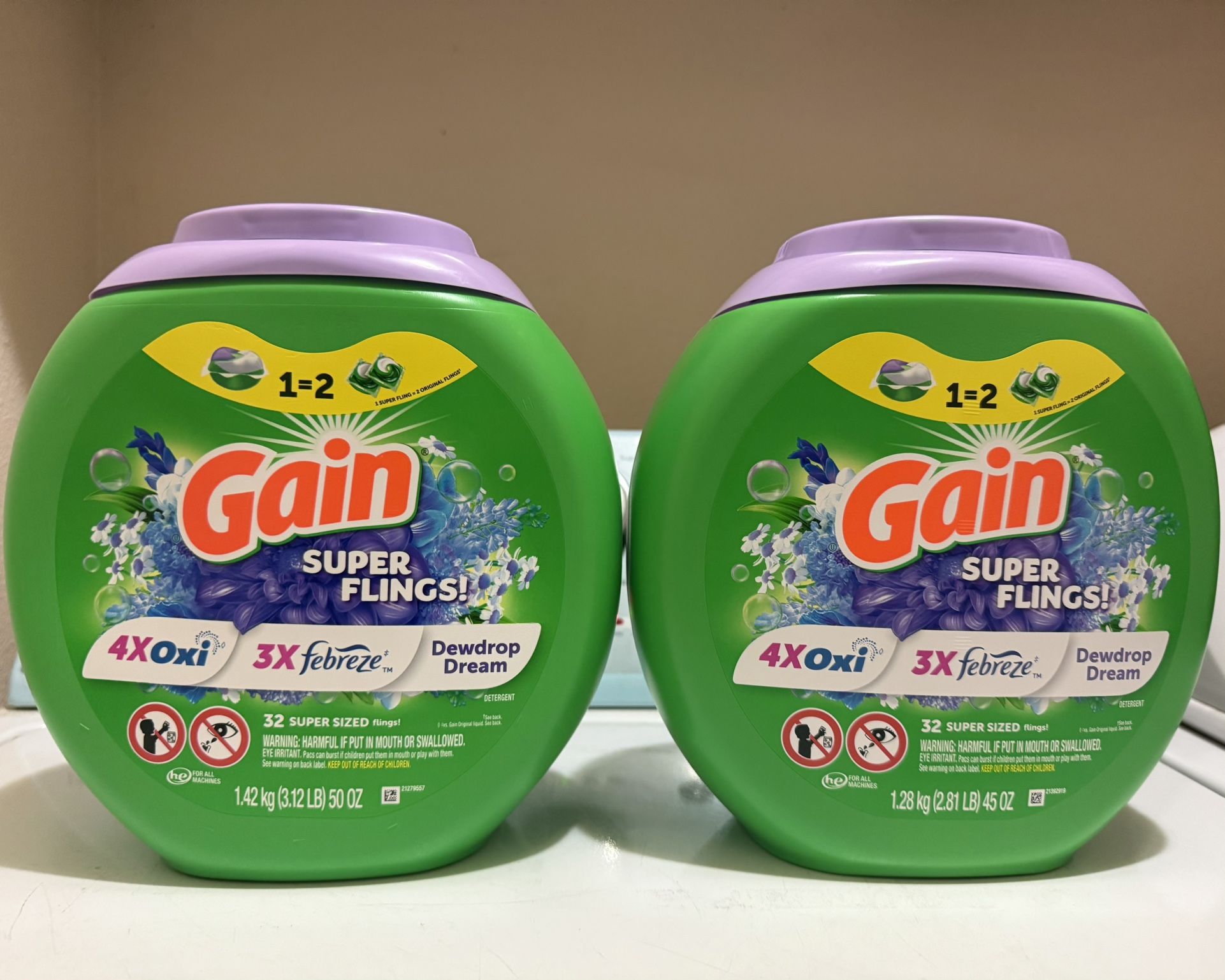 Gain Flings 32 Count XL