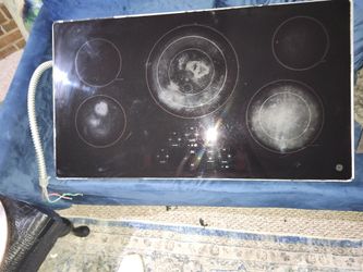 GE 36″ Electric Cooktop – Model JP5036DJ2BB – Works Great *FREE LOCAL DELIVERY!*