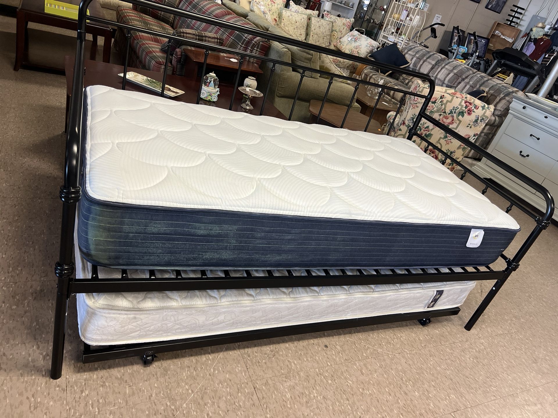 Twin Trundle Bed