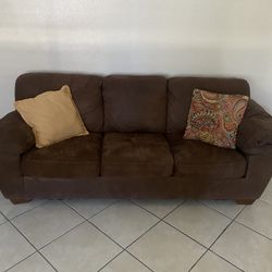 Sofa and loveseat 