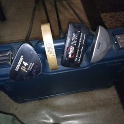 Putters  Alien Tutch ,  Master ,Veren, Condor P4