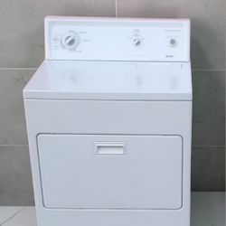 KENMORE....GAS  DRYER 240 V HEAVY DUTY LIKE NEW 