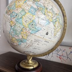 Vintage Globemaster Globe 