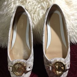 MICHAEL KORS FLAT WOMEN SHOES SIZE 6.5M USE 1 TIME ONLY 