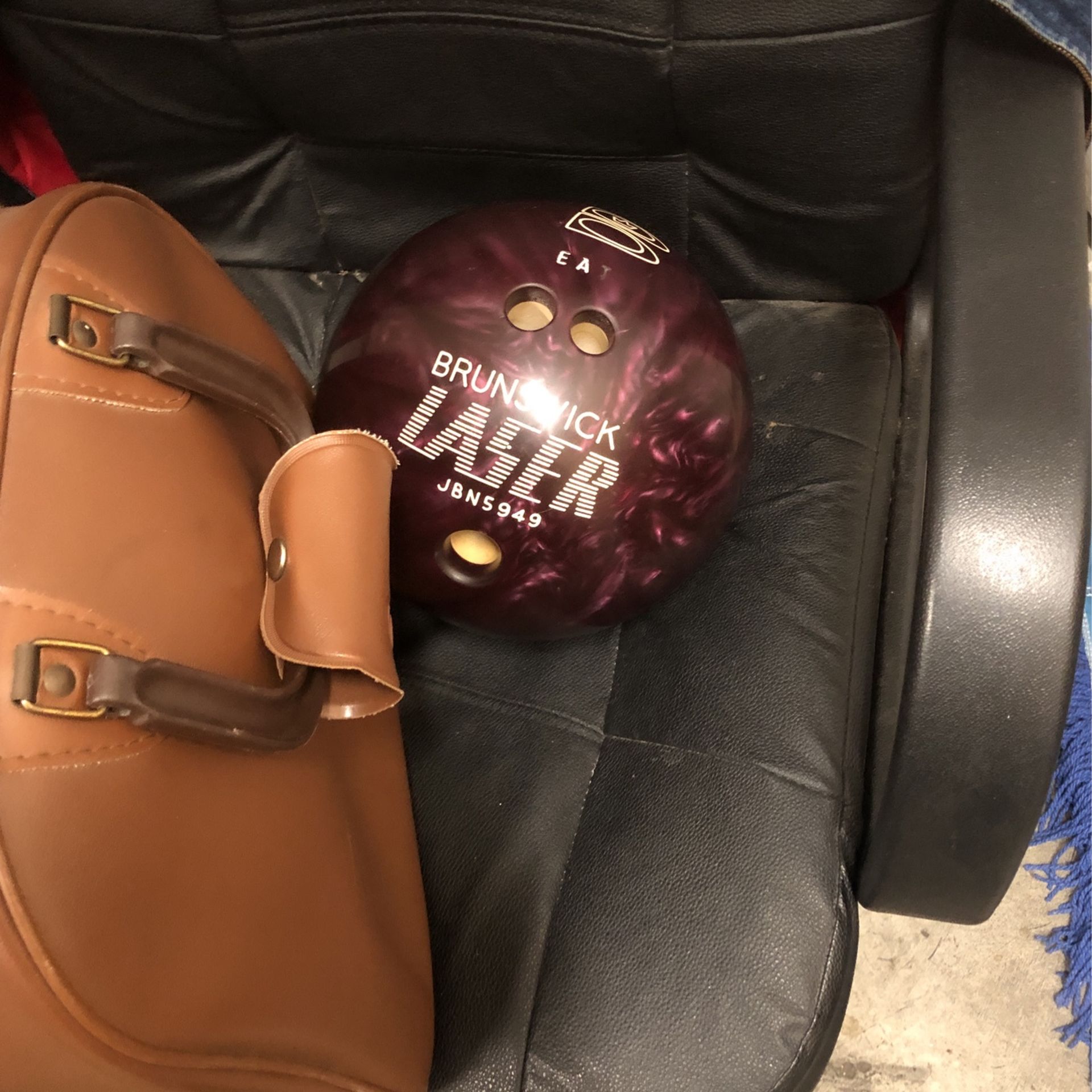 Bowling Ball And Bag 10.00