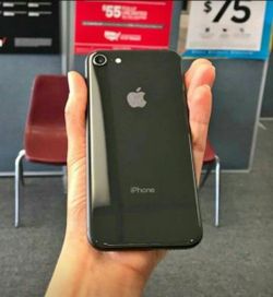 iPhone 8 64GB Unlocked like new - under warranty | FlexEmarket Holidays Special