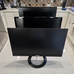 Three Computer Monitors, Screens, Monitor,Screen