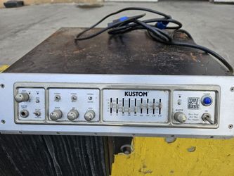 Kustom Groove 1200 Watts Bass Amplifier