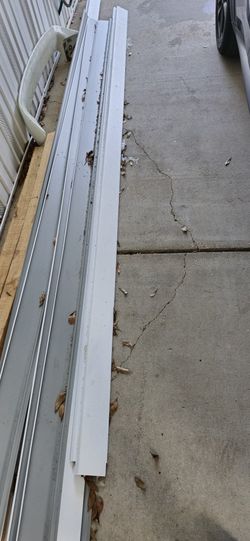 Vinyl Skirting Top Trim