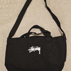 Stussy Handbag Black Cotton Tote Bag

(Used Twice )(Brand New Condition)