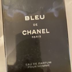 Perfume Para Hombre. Bleu De Chanel. Eau De Parfum  3.4. Onzas 
