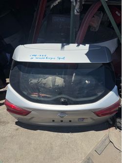 Liftgate for 2021 Nissan rogue sport Liftgate