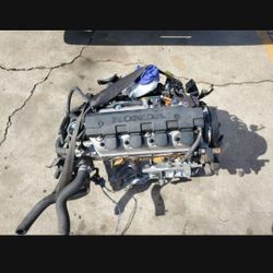 2004 honda civic vtec motor low miles 