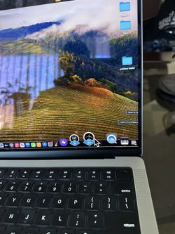 Mac Book Pro 2024