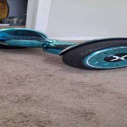 art dream Hoverboard - Smooth and Thrilling Ride for Any Age