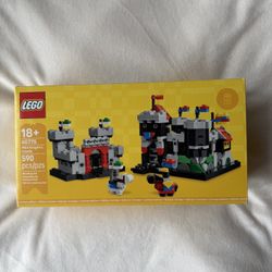 LEGO 40775 Mini Knight’s Castle Brand New Sealed Exclusive GWP IN HAND ✅