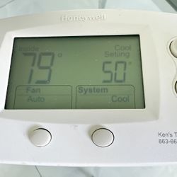 Honeywell AC Thermostat 