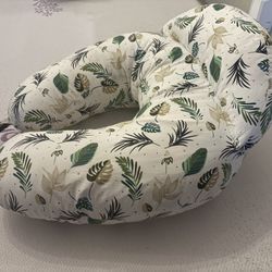 Nursing pillow