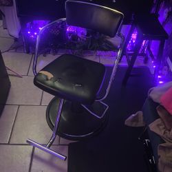 Barber / Beautician Chair