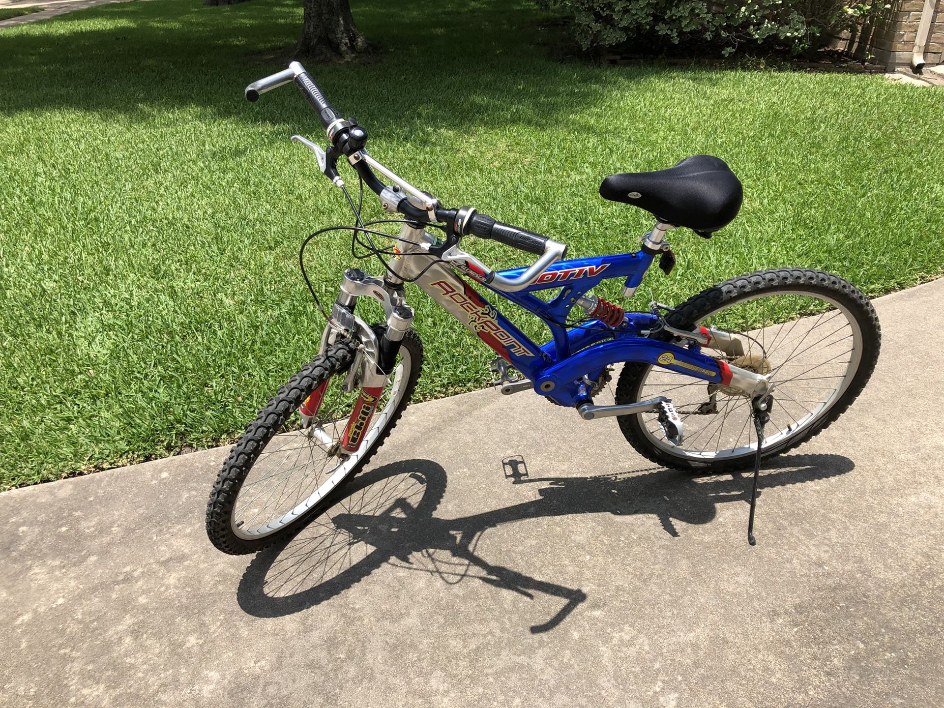Motiv Rockpoint 21speed mountain bike. for Sale in Houston, TX OfferUp