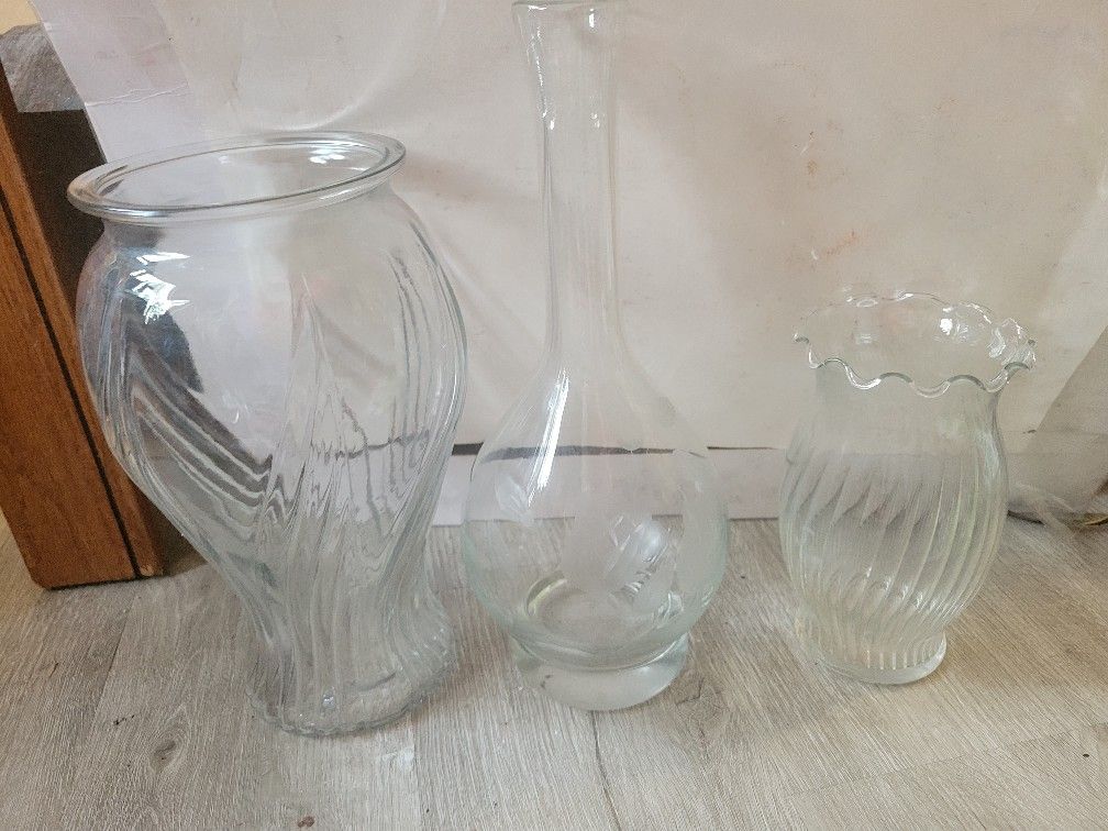 3 Glass 1 Etched Vintage Decanter, 1 Pressed Glass Large Vase, 1 Small Cut Glass Vase 2 Bundle Flowers