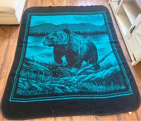 Vintage San Marcos Blanket Grizzly Bear 90”x75” Black / Teal Reversible