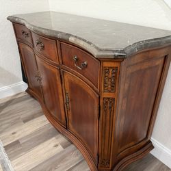 Credenza