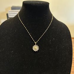Woman’s Sunflower Pendant Necklace Stainless Steel