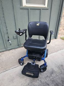Golden Technologies Power Chair