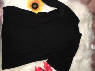Black short cardigan