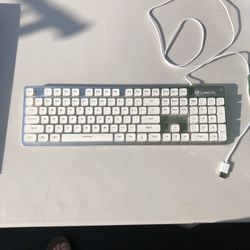 Keyboard With Lightning 