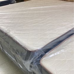 👑 NEW KING SIZE MATTRESS W.BOXSPRINGS INCLUDED 👑 