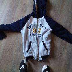 Aeropostale Thick Wool Jacket With A Hoodie