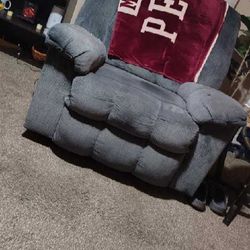 Home Goods/Furniture 