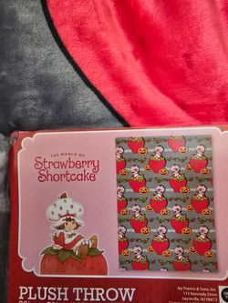 Strawberry shortcake blanket