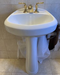 Open Box 18 Inches Faucet
