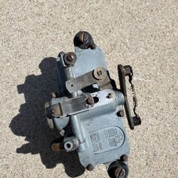 1946 Ford Vacuum Wiper Motor