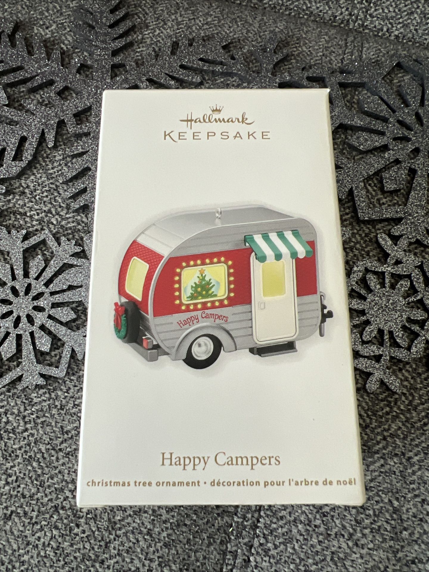 Hallmark Holiday Keepsake Happy Campers Ornament 2012 Christmas Pull behind Tent