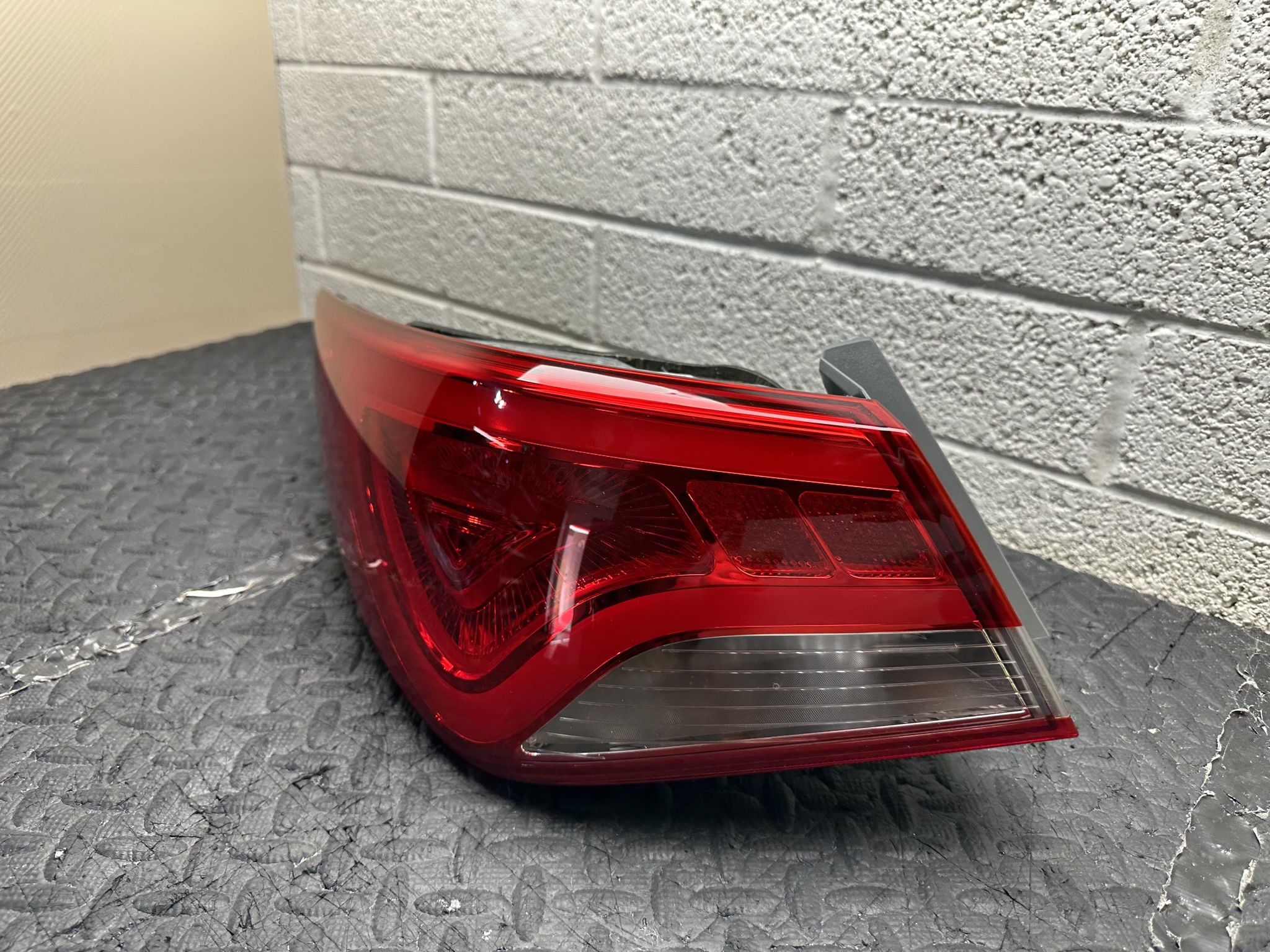 Hyundai Sonata Tail light LED 2011, 2012, 2013, 2014, Hyundai Sonata Tailight, OEM part, driver side