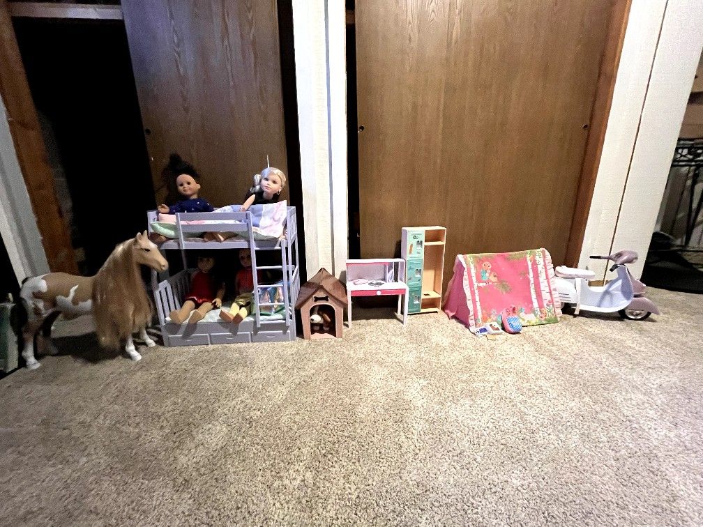 18" Dolls and Accessories