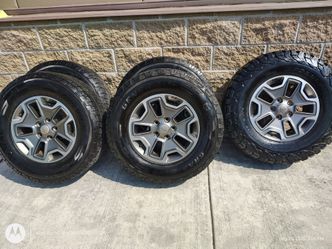 complete set 2024  Jeep Wrangler  jk wheels and tires lt265 70R17 general grabber all terrain and the fifth spare tire comes with it but it has a BFG 