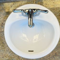 44” Single  bathroom vanity top with white sink and chrome mixing faucets
