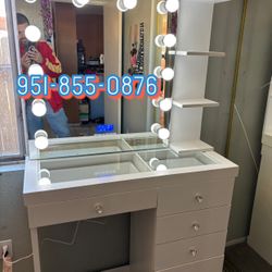 New Bluetooth Makeup Vanity Sets